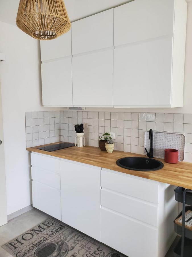 Charmant Studio Moderne Avec Exterieur "Dormir En Provence" Fontvieille Eksteriør billede